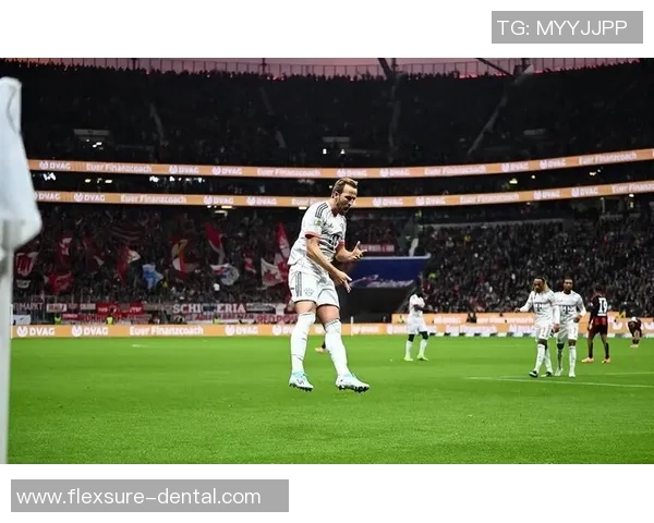 强势拜仁横扫法兰克福，轻松取胜